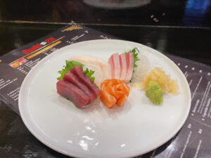 12 pcs Sashimi